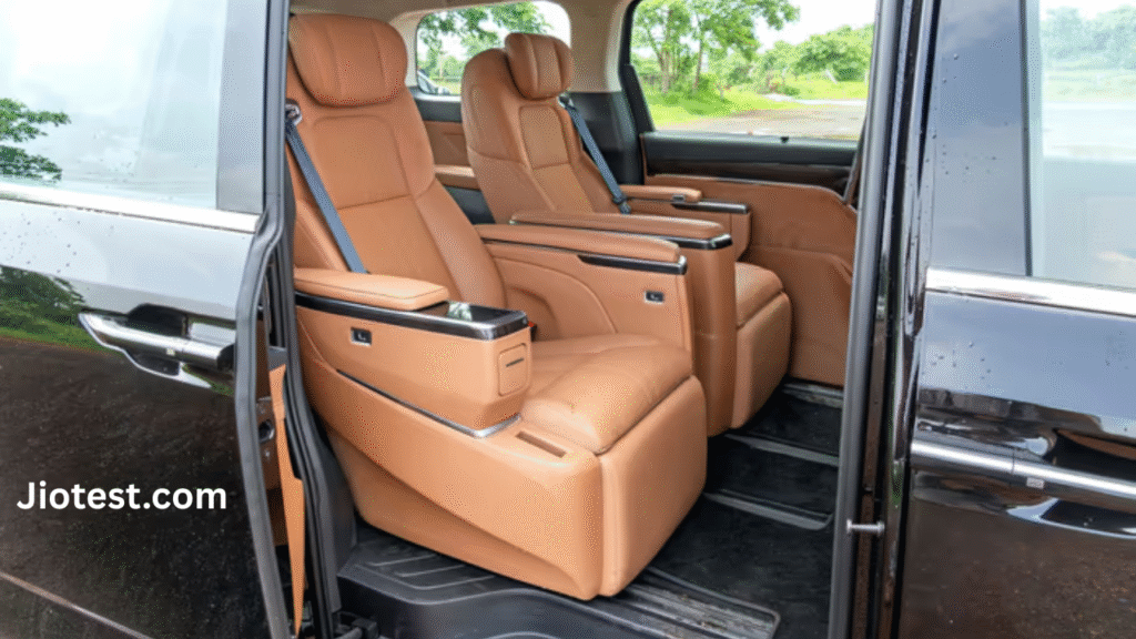 MG M9 Review 2025 – “Your Lounge on the Go” for India’s Luxury Seekers
