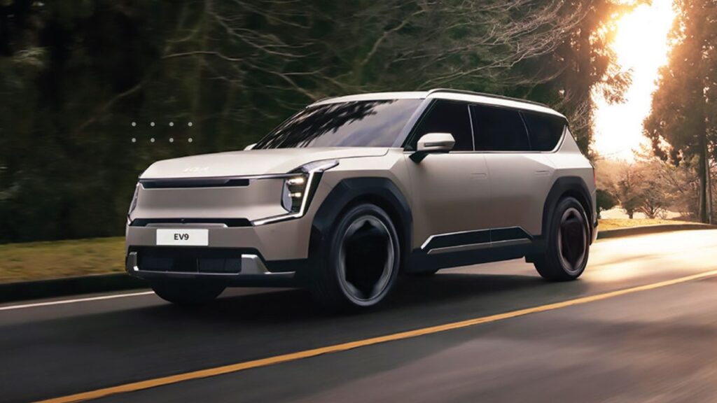 Kia EV9 भारत में लॉन्च – 379bhp पावर,