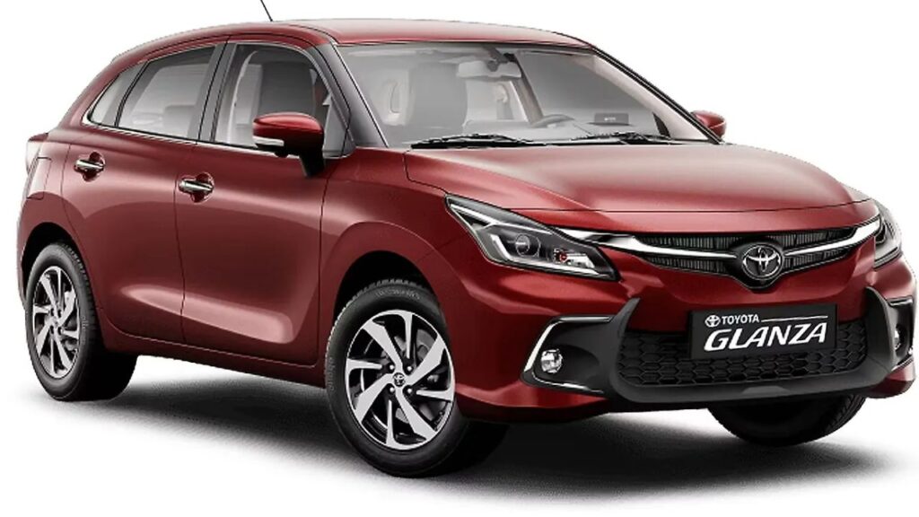 केवल ₹6.90 लाख में आने वाली Toyota Glanza देती है 22.3 kmpl का Best शानदार माइलेज, 6 एयरबैग्स की सुरक्षा और स्टाइलिश लुक्स का साथ।
