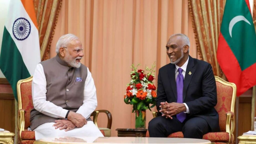 प्रधानमंत्री Narendra Modi ने मालदीव के राष्ट्रपति से Best मुलाकात की 2025