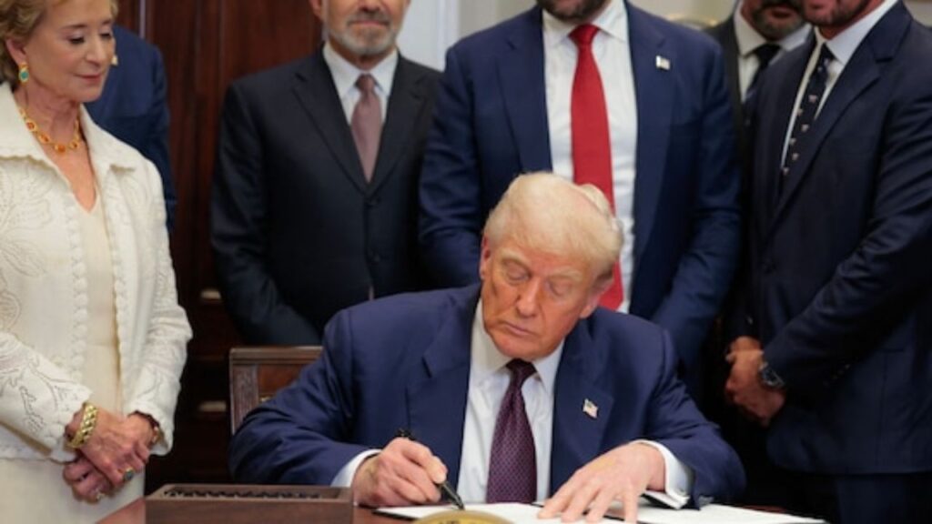 Trump India Tariff, India's Calculations Disrupted by Trump's 25% Tariff and Penalty Proposal