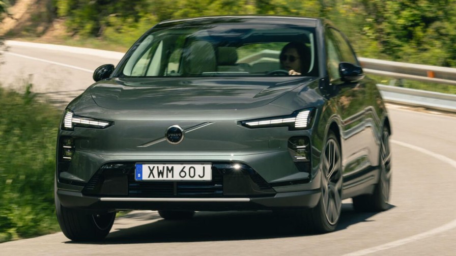Volvo EX60 Review