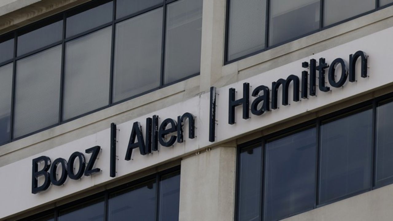 Treasury Cancels All Booz Allen